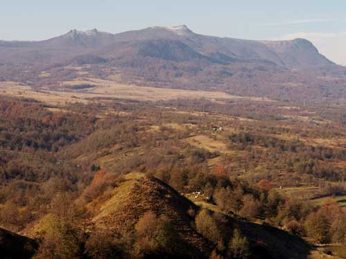 Foto Pastorala sub Gruiul Lupului si Corha (c) Petru Goja